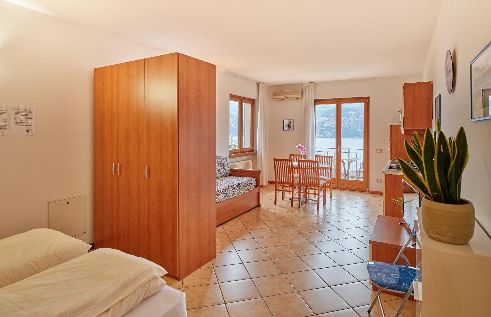 Appartamenti La Perla Malcesine Bagian luar foto
